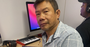 Thanh-Long chez ABF STUDIO pour du mixage audio